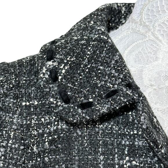 Guess Tweed Cropped Blazer Snap Pockets Black and White Women XS NWT - Picture 4 of 11